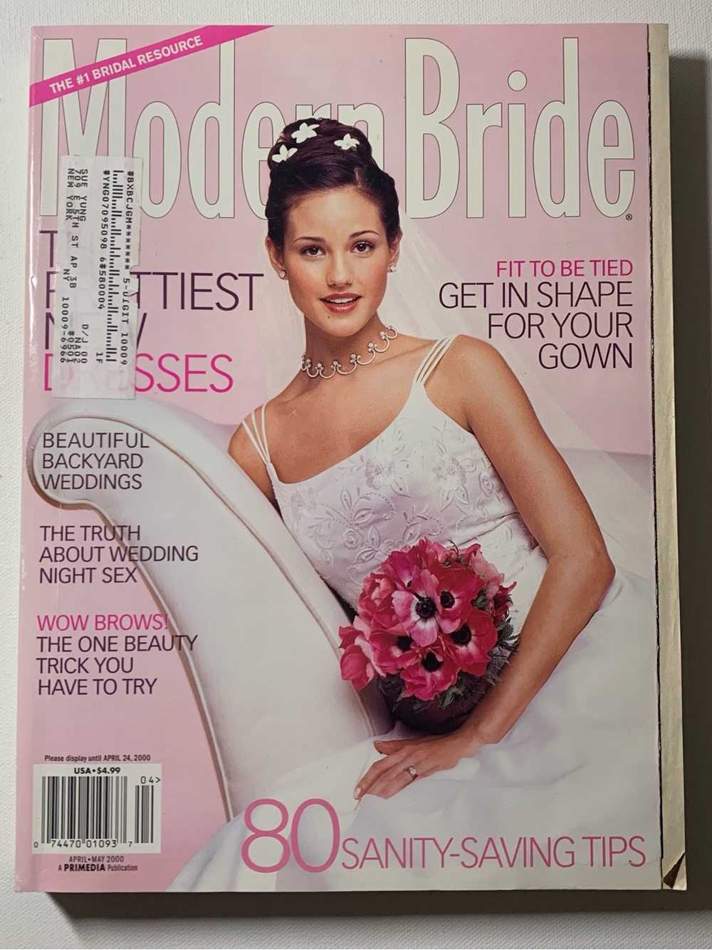 Excellent condition vintage Y2K Modern Bride magazine cover from April/May 2000